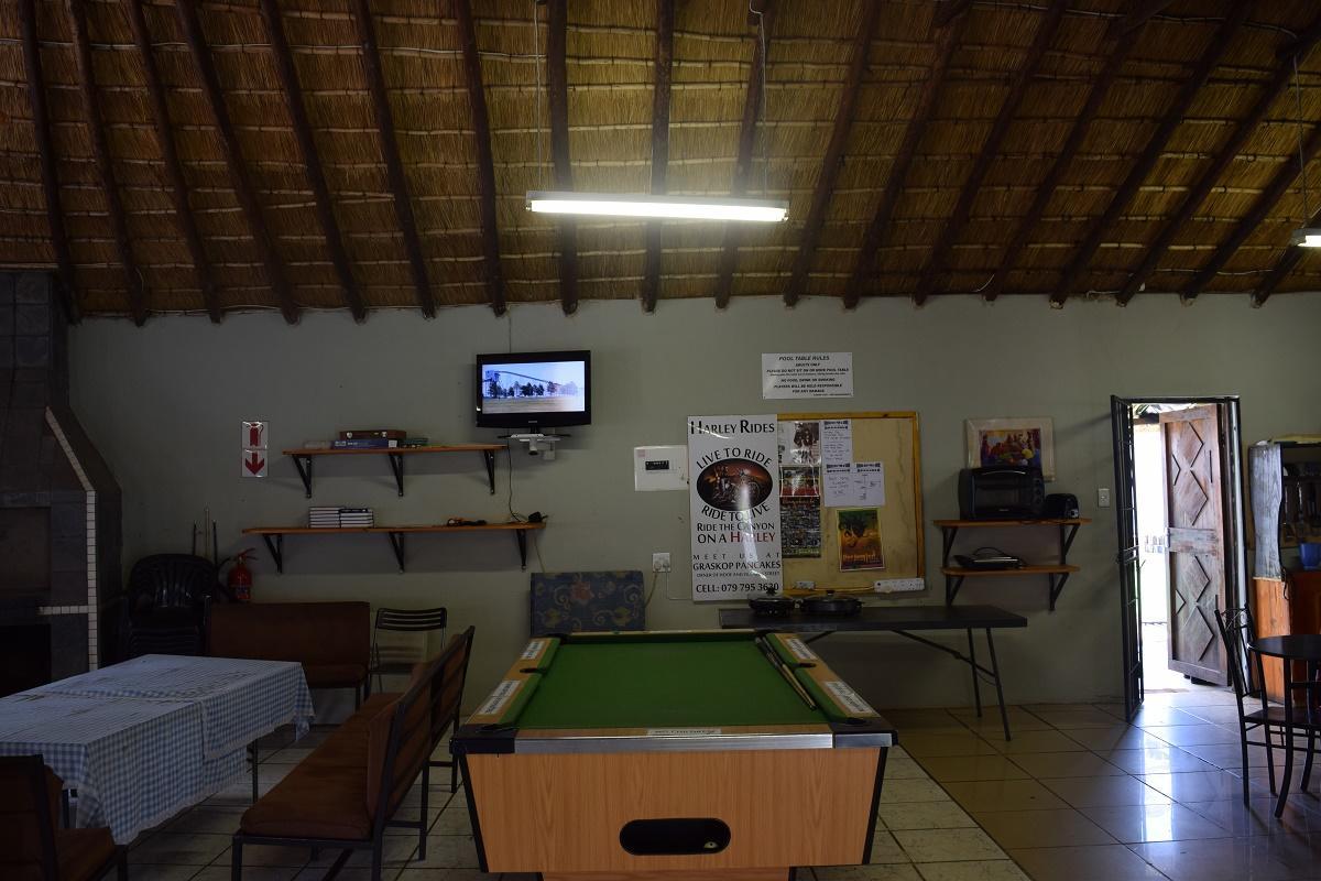 Sheri'S Lodge & Backpackers グラスコップ エクステリア 写真