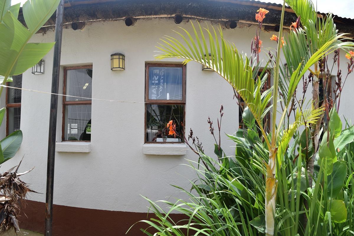Sheri'S Lodge & Backpackers グラスコップ エクステリア 写真